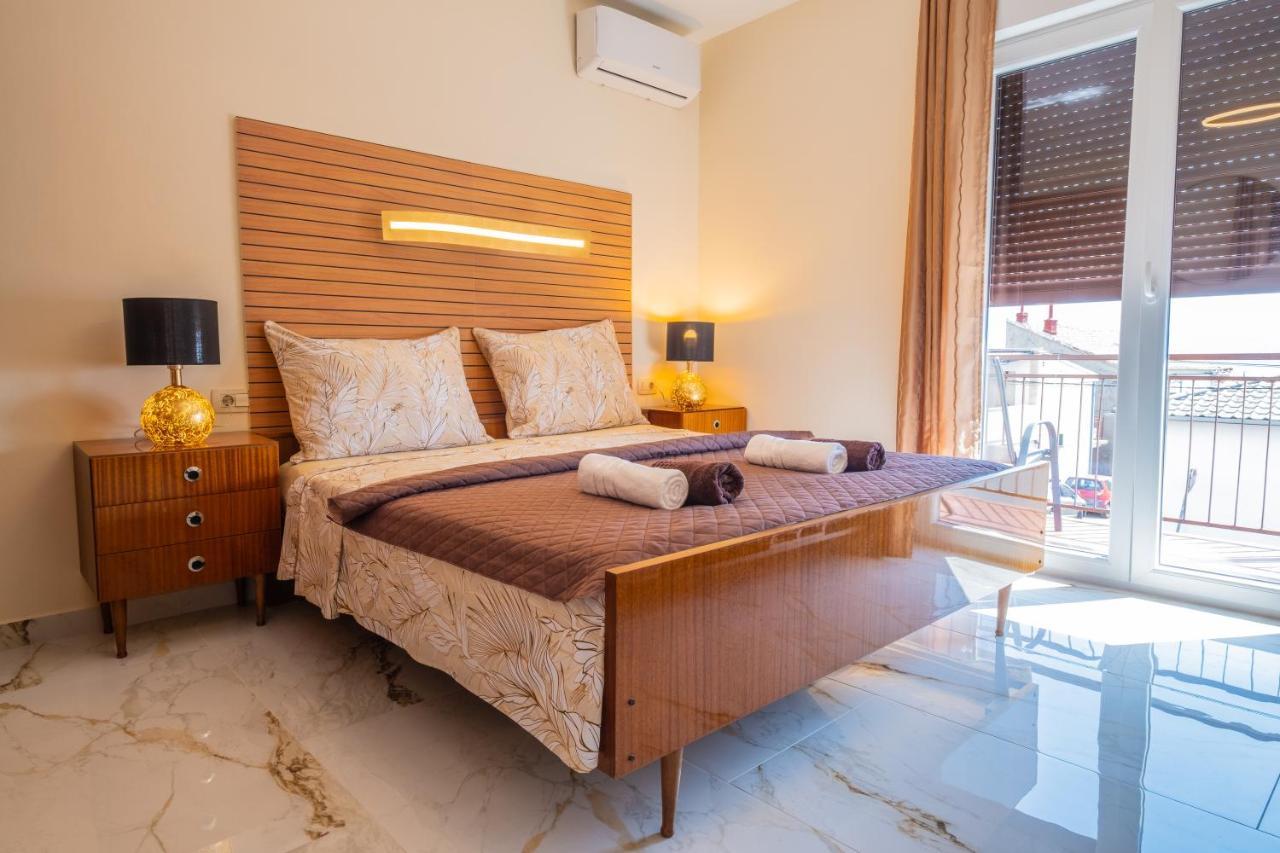 Premium Relax Rooms Novi Vinodolski Exterior photo