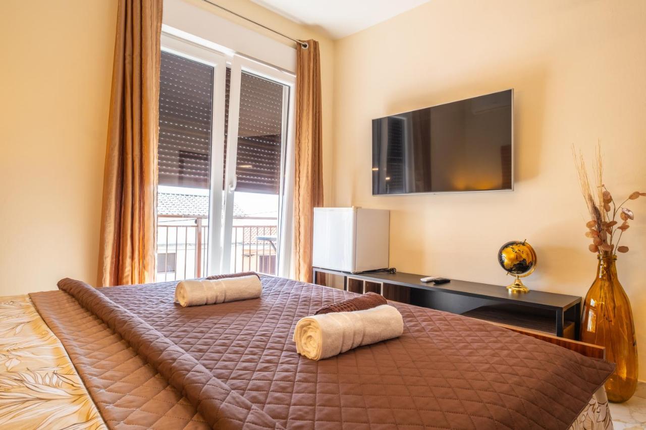 Premium Relax Rooms Novi Vinodolski Exterior photo